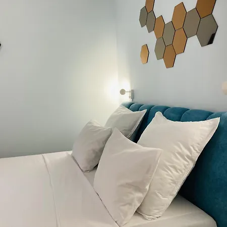 Royal Palm Moira's In スヴェティ・ヴラス