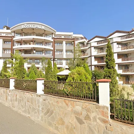 アパート Royal Palm Moira's In スヴェティ・ヴラス