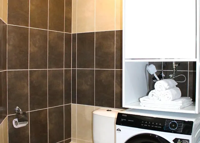 Апартаменты Royal Palm Moira's In