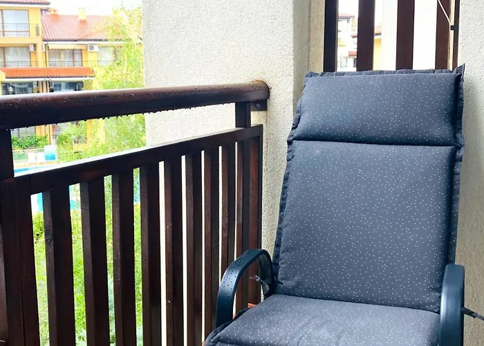 Апартаменты Royal Palm Moira's In *